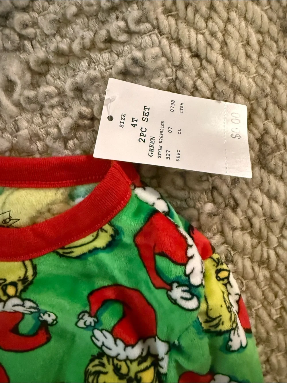 4T Dr. Seuss Green Grinch Print Long-Sleeve Pajama Top Red Trim soft new gender